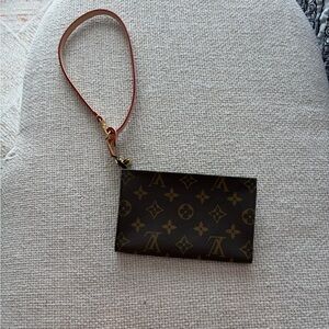 Vintage Louis Vuitton monogram pochette accessory